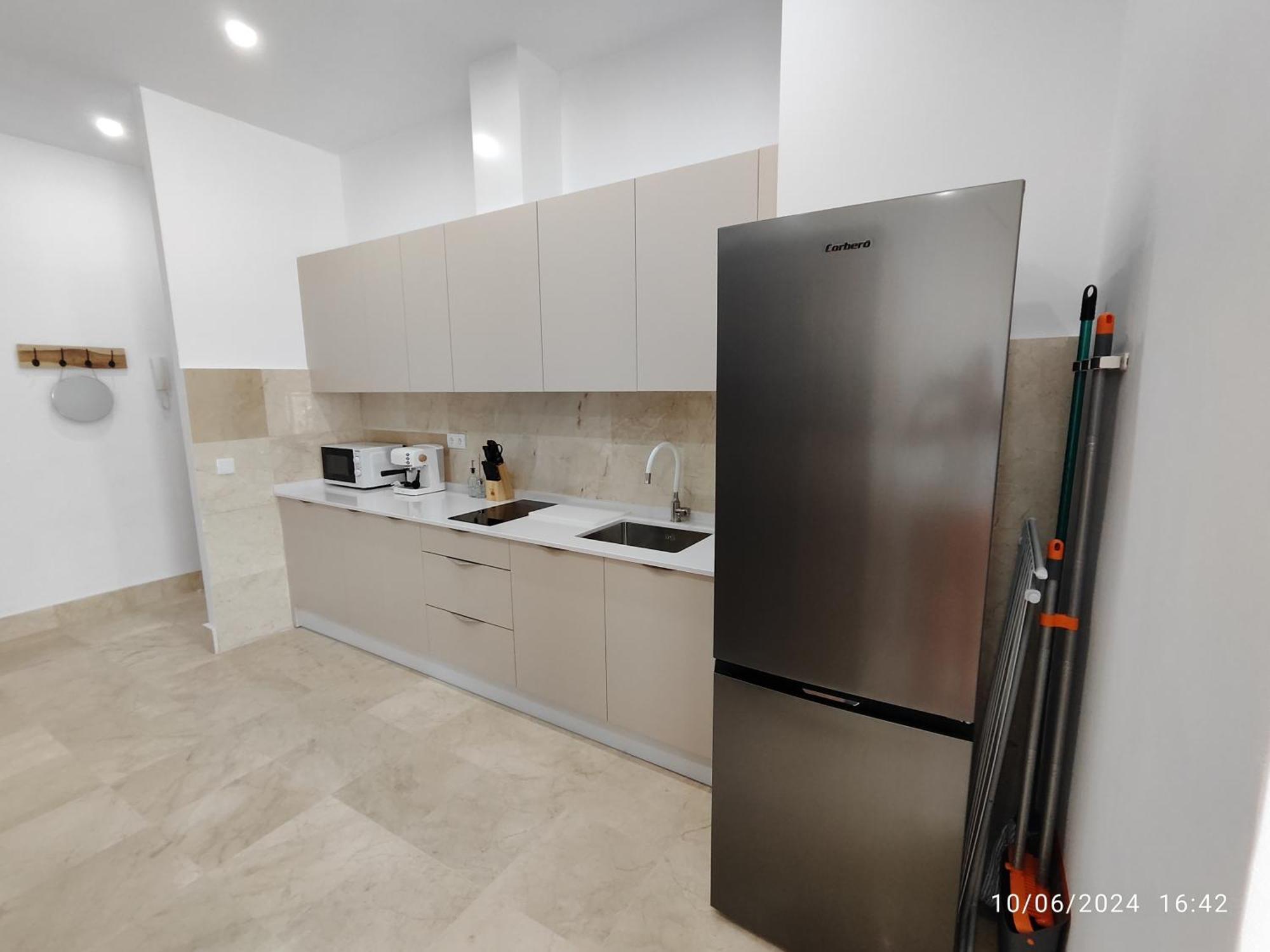 קדיז Apartamentos Luxury Playa Victoria מראה חיצוני תמונה